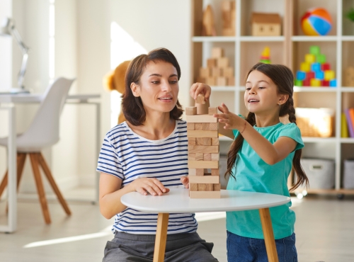 Hourly Babysitter in Dubai Hourly Babysitter in Dubai
